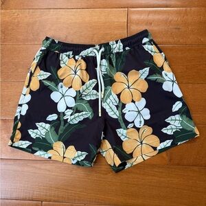 NWT TOMBOLO Mens Night Bloom Swim Trunks Size S (30” to 32” waist)